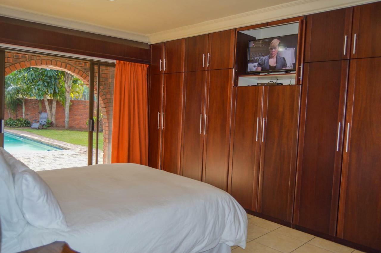 Emangunini Guest House Richards Bay Eksteriør bilde