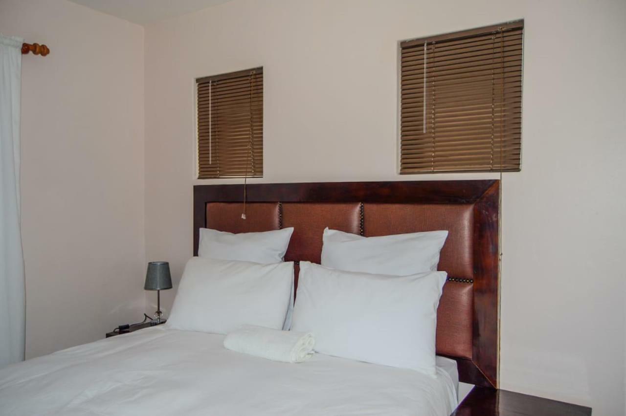 Emangunini Guest House Richards Bay Eksteriør bilde